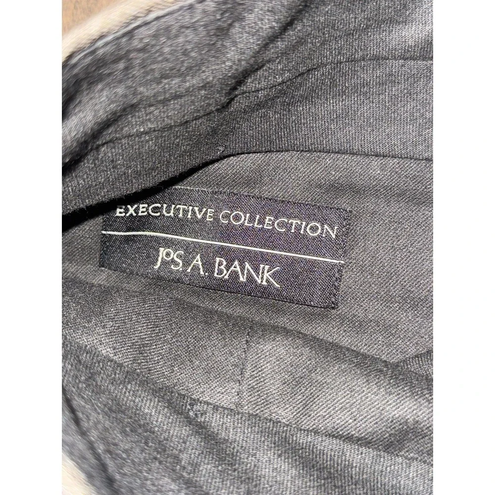 Jos A Bank Executive Collection 40X30 Brown 100% Wool Pleated Dress Pants Cuffed